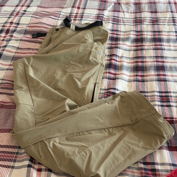 Mountain Hardwear Tan Pants with Black Belt - Picture 3 of 6
